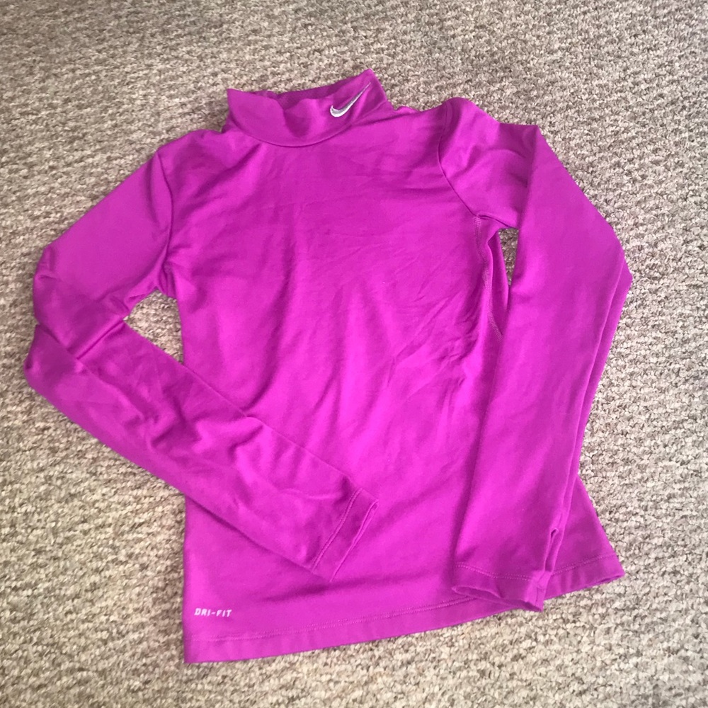 Nike girls dri-fit shirt